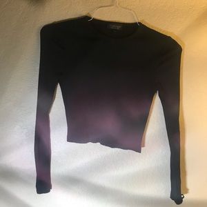 Black long sleeve crop top
